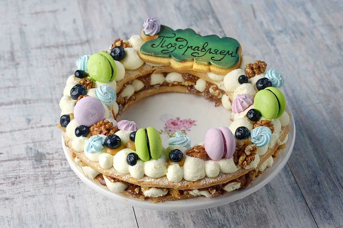 Доставка тортов