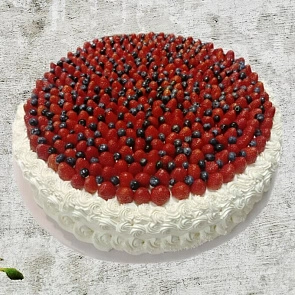 Торт Свадебный с ягодой