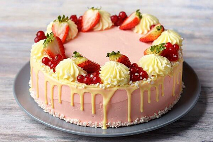 Творожный торт и пирожные